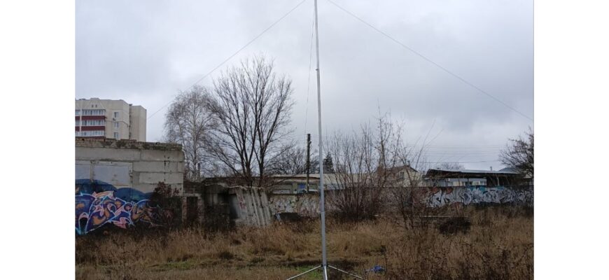 Розуміння: Що таке щогла і її роль у мореплавстві та на судах