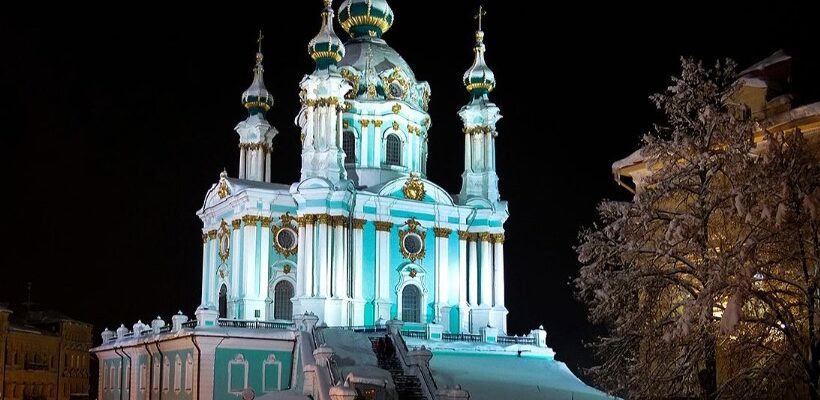 Цікаві факти про Андріївську церкву: історія, архітектура та міфи
