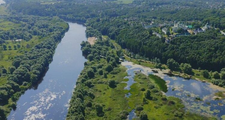 Цікаві факти про річку Десну: її історія та природа України