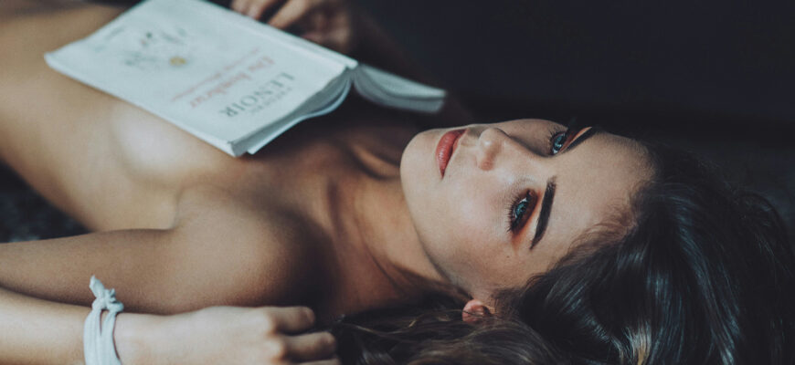 Розуміння нюдсів: що це таке та як безпечно ними обмінюватись?