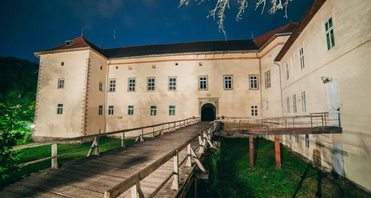 Ужгородський замок: ТОП-10 неймовірних фактів, які вас здивують