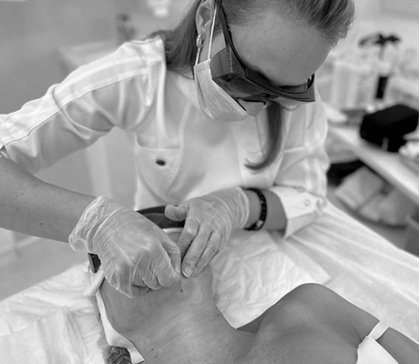 Гідроколонотерапія: переваги, процедура та вплив на організм людини