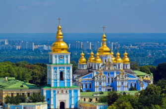 Відмінності між УПЦ та ПЦУ: історія, структура та суперечності