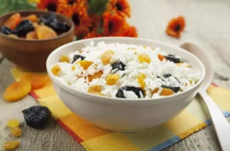 Як варити коливо з рису на поминки: простий рецепт та поради