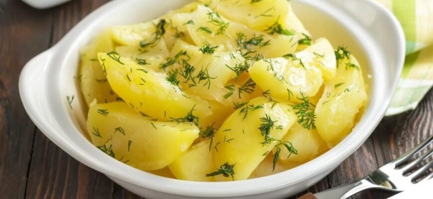 Як правильно варити картоплю: секрети ідеального приготування