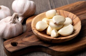 Оптимальні підживки для часнику у травні: поради та рекомендації