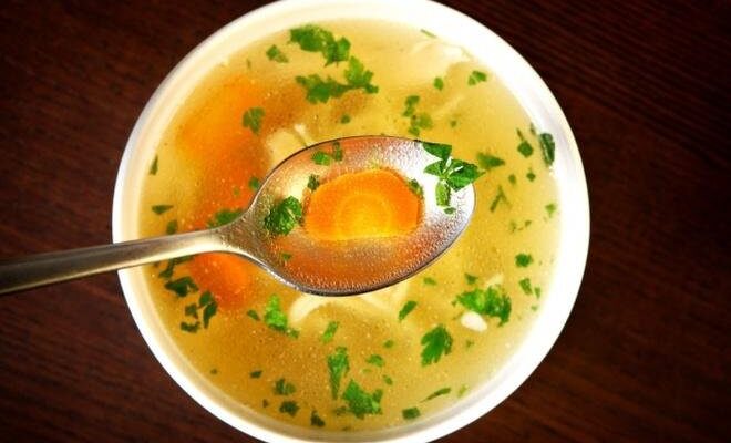 Як варити бульйон з курки: покрокова інструкція та поради Як варити бульйон з курки: покрокова інструкція та поради