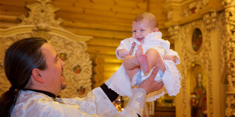Чи можна хрестити дитину ім’ям Аріна: традиції та вірування церкви