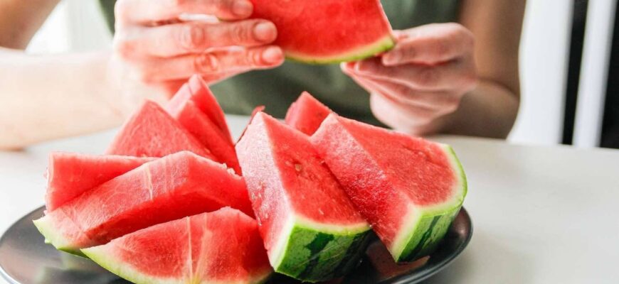 Кавун при діабеті: чи можна їсти та як це впливає на здоров’я