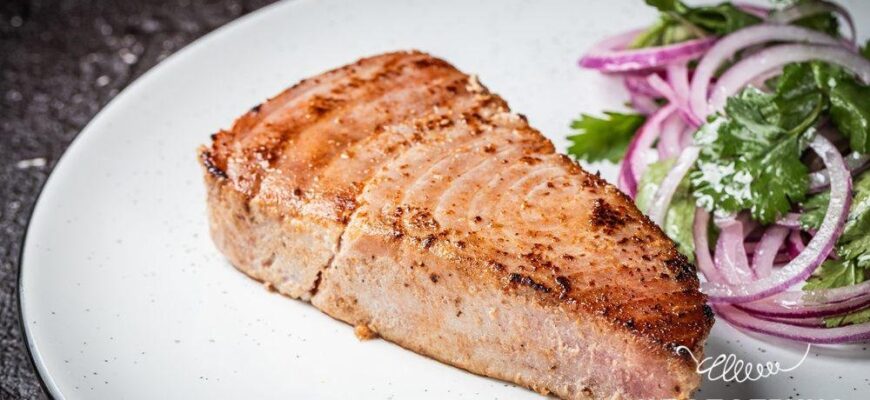 Як готувати тунець: секрети ідеального приготування вдома