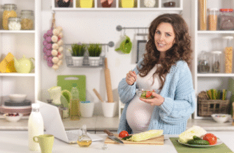 Що не можна їсти вагітним: продукти, яких варто уникати під час вагітності