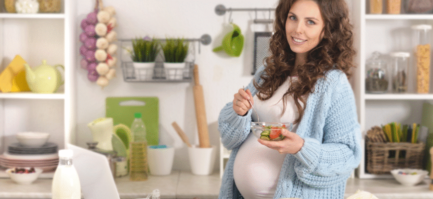 Що не можна їсти вагітним: продукти, яких варто уникати під час вагітності