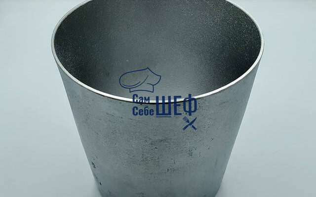 Чи слід змащувати маслом алюмінієву форму для ідеальної випічки?