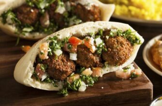 З чим їсти фалафель: ідеальні поєднання для унікального смаку