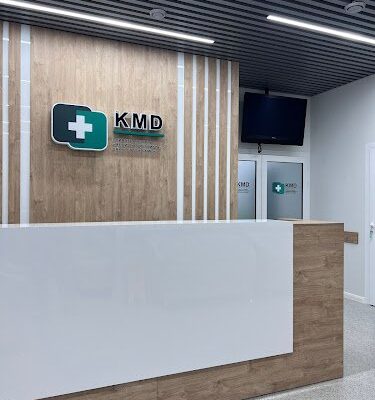 МЦ Медична Допомога: Завжди зі Світлом у Важкі Часи