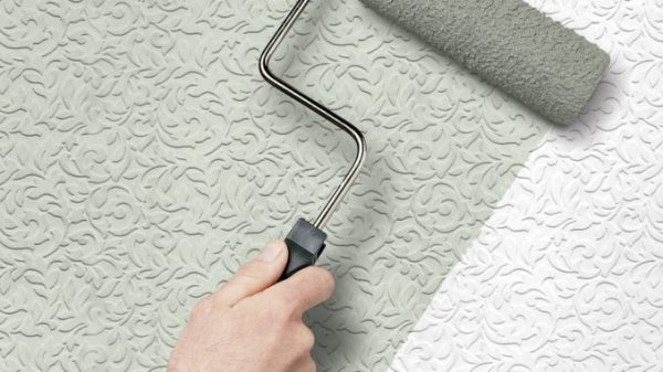 Як визначити, чи підходять шпалери для фарбування: поради та методи