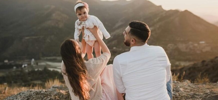 Причини популярності Family Look у сучасній моді: тренди та огляд 2023