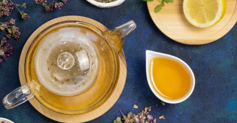 Оптимальний спосіб заварювання трав’яного збору: покрокова інструкція