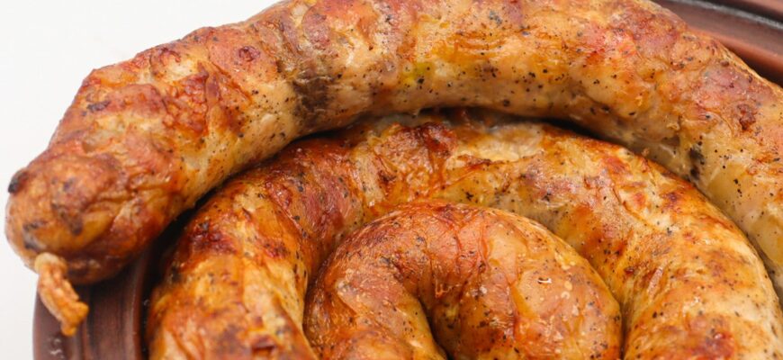 Скільки варити Домашню Ковбасу: Рекомендації та Час Приготування