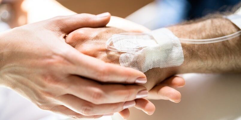 Паліативна медична допомога: полегшення болю і підтримка пацієнтів