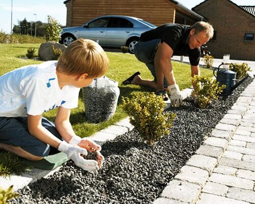 Як вибрати геотекстиль для запобігання росту трави: поради та огляд