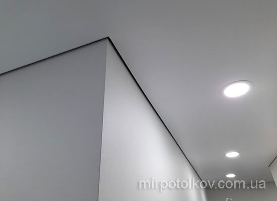 Вартість натяжної стелі на 20 кв м: ціни з монтажем у 2023 році