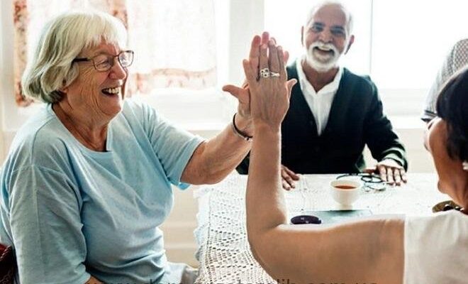 Ефективні стратегії допомоги людям похилого віку: кроки до підтримки