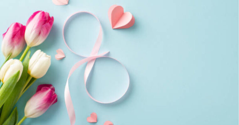 Короткі дитячі вірші для мами і бабусі на 8 Березня: найкращий вибір