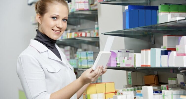 Середня зарплата фармацевта в Україні: аналіз щомісячного доходу