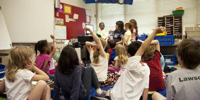 Підготовка до школи: важливі знання та навички для першокласника