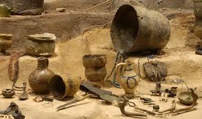 Що таке історичні джерела: основні види та значення для науки