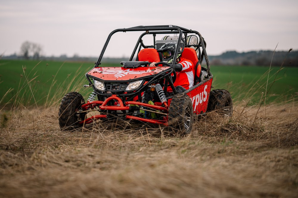 Баггі на бездоріжжі