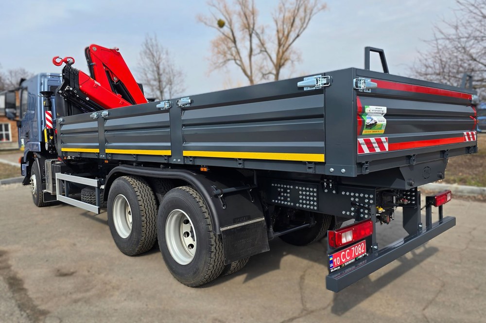 автомобіль бортовий