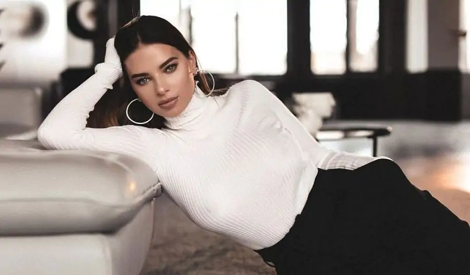 Струнка фігура Катерини Усик