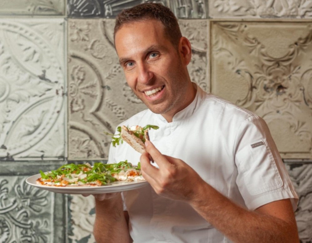 Дизайнерська подача піци Louis XIII