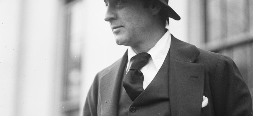 В якому році люди почали вживати тютюн: історія куріння