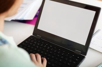 Макбук М4: чим захоплюють ноутбуки нової ери та їхні переваги