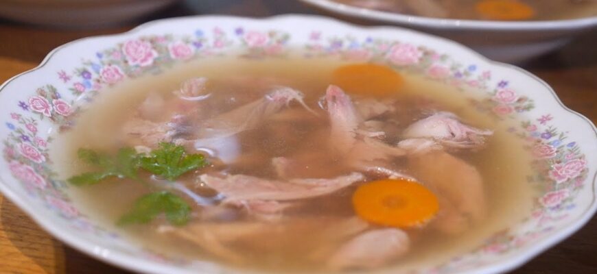 Як правильно варити холодець: поради та секрети ідеальної страви