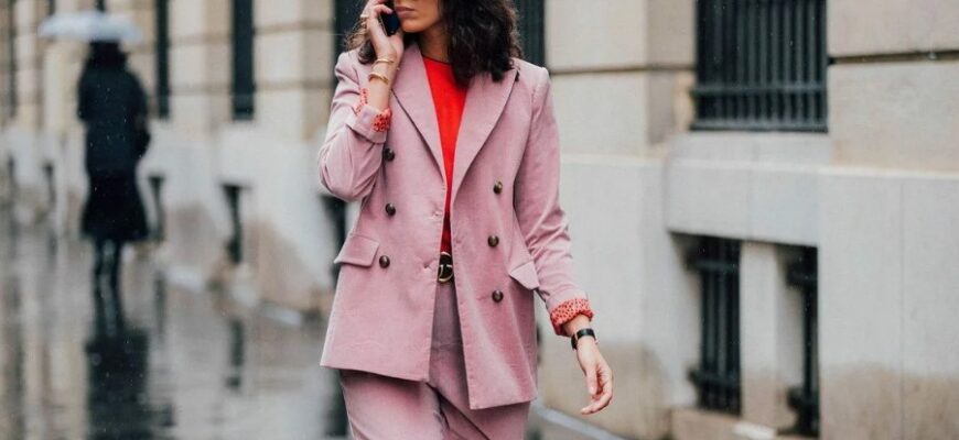 Модні жіночі костюми для демісезону: стильні тренди та поради 2023