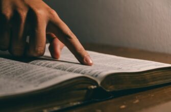 Сильна молитва Дари Бога: текст і відгуки вірян для духовної підтримки