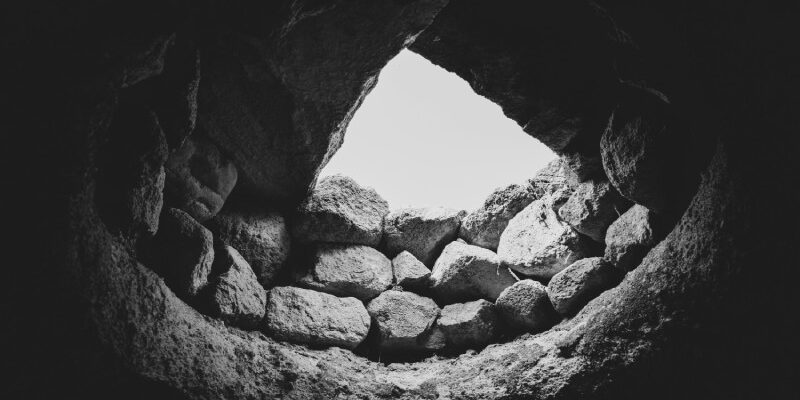 Тлумачення символу Яма у сновидіннях: розкриття прихованих змістів