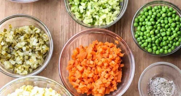 Скільки варити моркву на олів’є: поради для ідеального салату Скільки варити моркву на олів’є: поради для ідеального салату