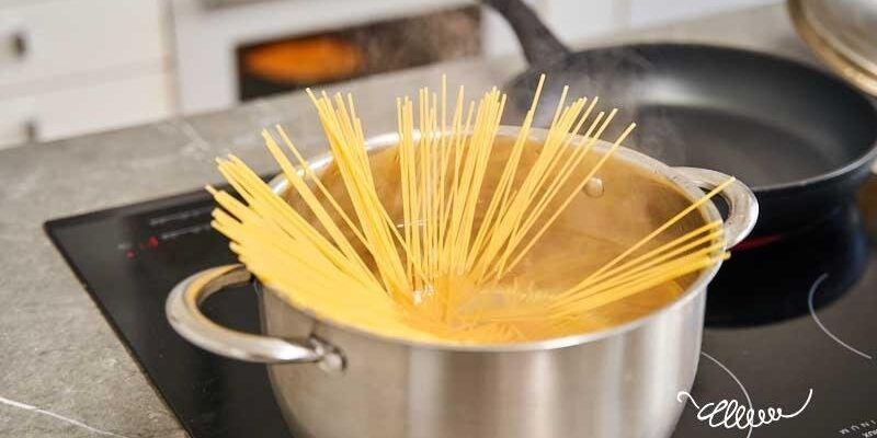 Як варити спагетті: простий покроковий рецепт та поради шеф-кухарів