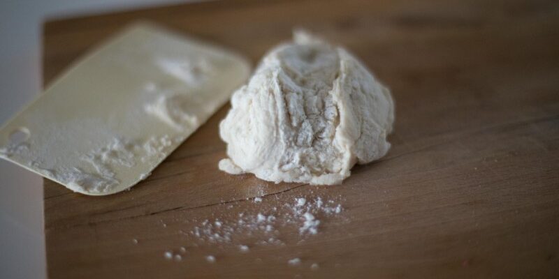 Як приготувати ідеальне заварне тісто для пельменів: простий гід