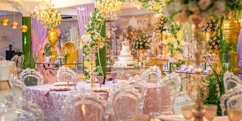 Найкращі привітання з Днем народження на 16 років: ідеї та побажання