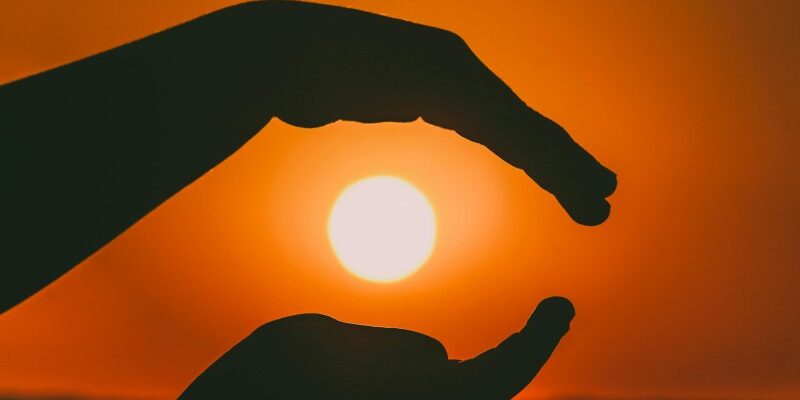 Загадки про сонце для дітей: навчайтеся весело та цікаво разом!