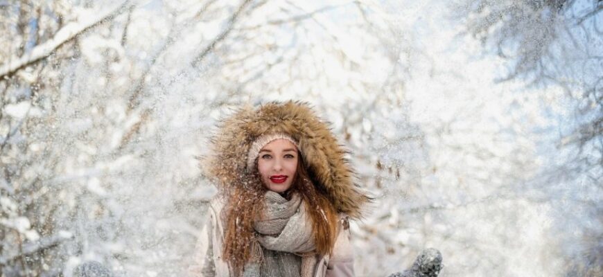 Зимові фотосесії: як підібрати стильні та теплі образи для зйомки