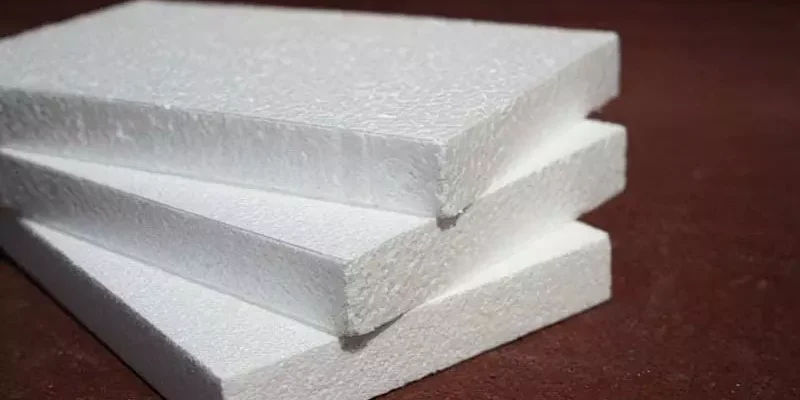 Скільки кілограмів навантаження витримує пінополістирол: огляд властивостей