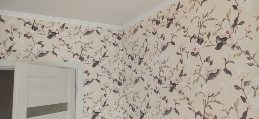 Поклейка шпалер: Скільки коштує 1 квадратний метр у 2023 році?