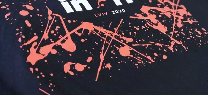 Популярні технології друку на футболках: огляд, переваги та недоліки